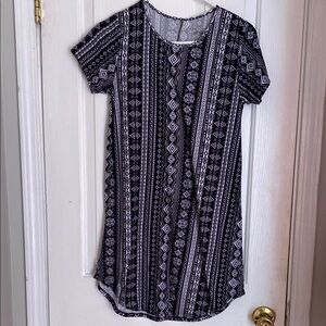 Black and white medium Women’s dress